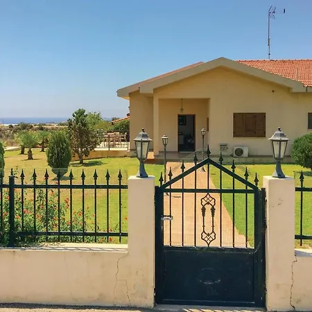 Cozy In Maroni-larnaca Περβόλια