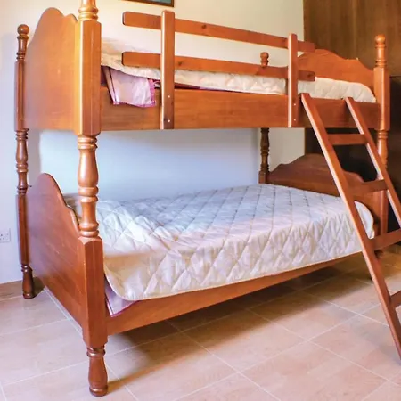 Cozy In Maroni-larnaca *
