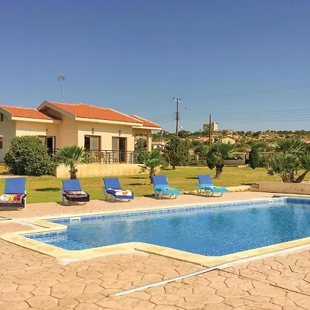 Stunning In Maroni-larnaca With Wifi