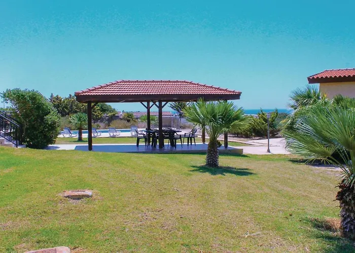 Stunning In Maroni-larnaca *