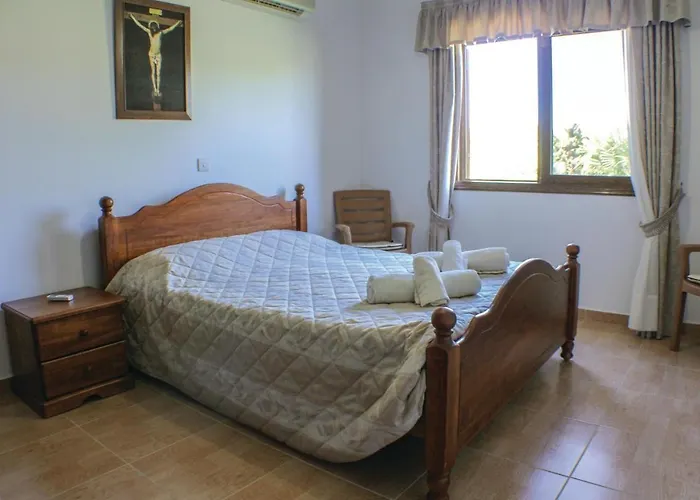 Stunning In Maroni-larnaca *