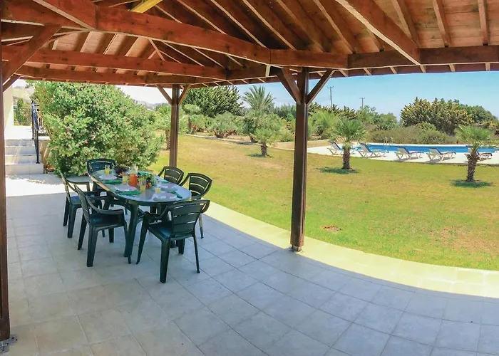 Stunning In Maroni-larnaca *